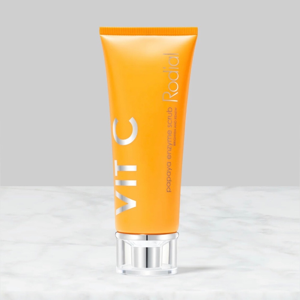 NEW Rodial VIT C Papaya Enzyme Scrub Brighten & Renews Hyaluronic Exfoliating